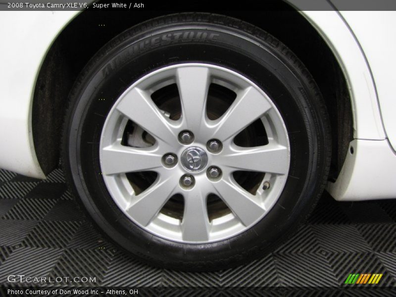 Super White / Ash 2008 Toyota Camry XLE V6