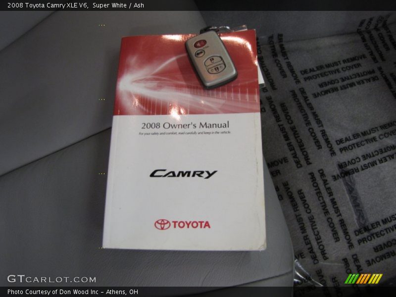 Super White / Ash 2008 Toyota Camry XLE V6