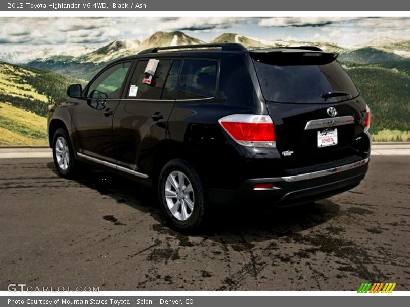 Black / Ash 2013 Toyota Highlander V6 4WD