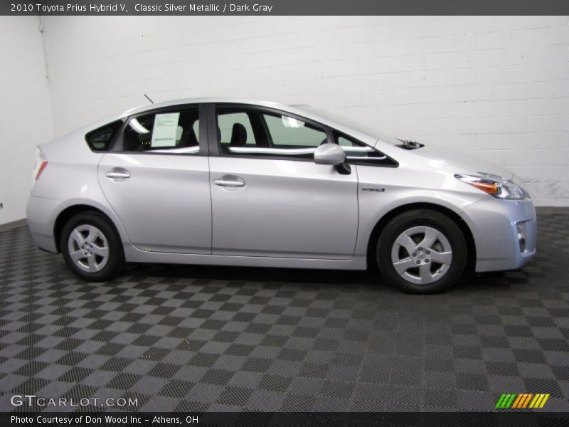 Classic Silver Metallic / Dark Gray 2010 Toyota Prius Hybrid V