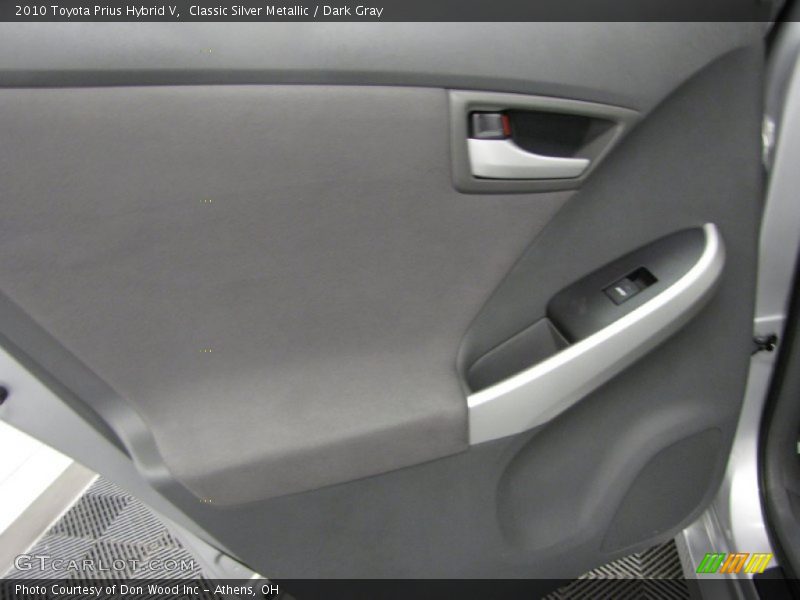 Classic Silver Metallic / Dark Gray 2010 Toyota Prius Hybrid V