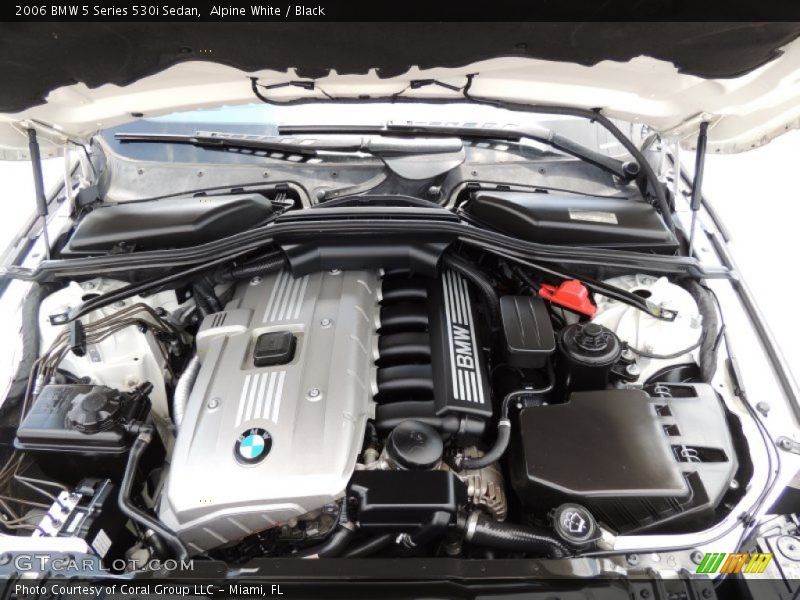Alpine White / Black 2006 BMW 5 Series 530i Sedan