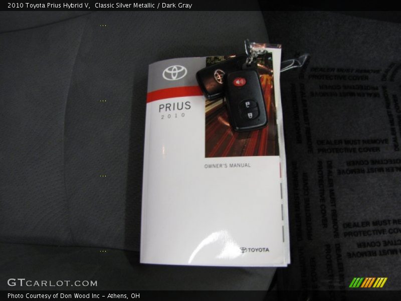 Classic Silver Metallic / Dark Gray 2010 Toyota Prius Hybrid V