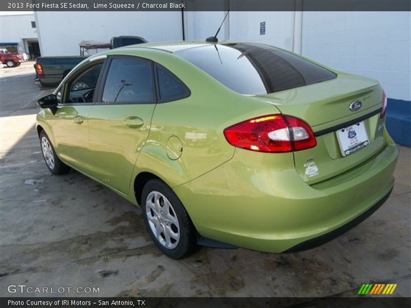 Lime Squeeze / Charcoal Black 2013 Ford Fiesta SE Sedan
