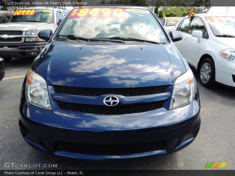 Indigo Ink Pearl / Dark Charcoal 2006 Scion xA
