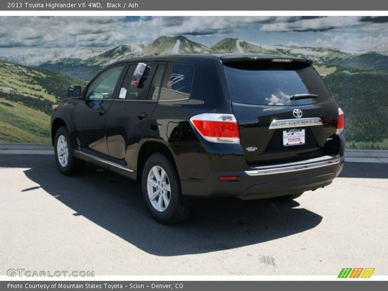 Black / Ash 2013 Toyota Highlander V6 4WD