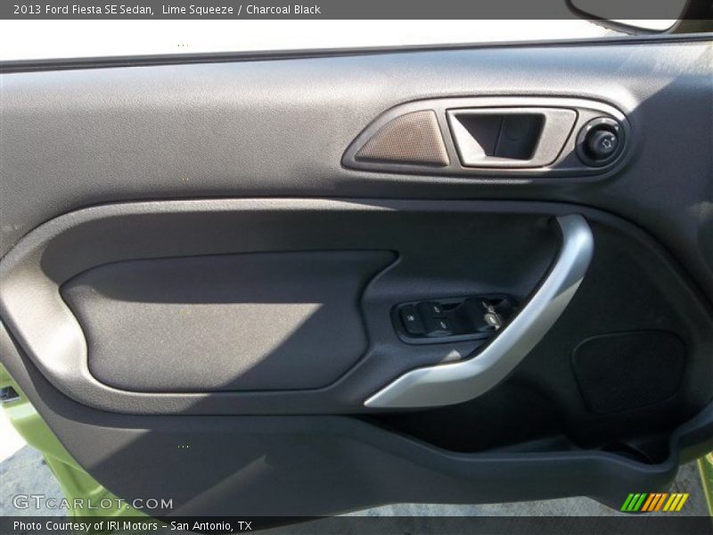 Lime Squeeze / Charcoal Black 2013 Ford Fiesta SE Sedan