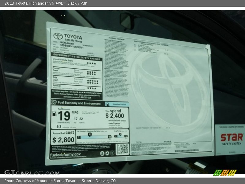 Black / Ash 2013 Toyota Highlander V6 4WD