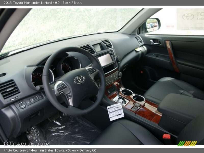 Black / Black 2013 Toyota Highlander Limited 4WD