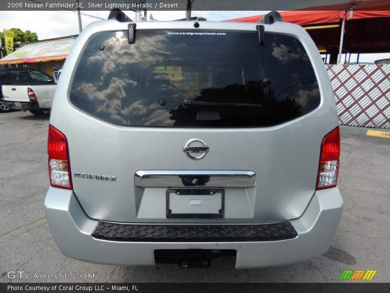 Silver Lightning Metallic / Desert 2006 Nissan Pathfinder SE