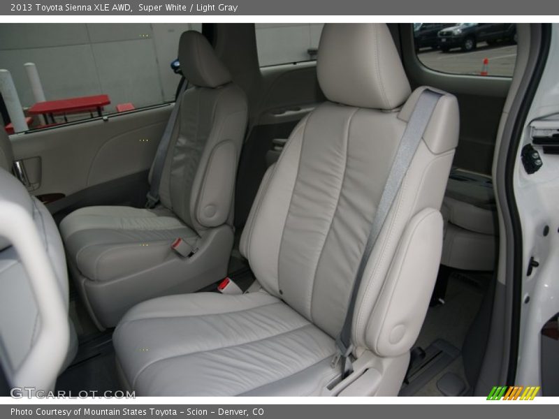 Super White / Light Gray 2013 Toyota Sienna XLE AWD