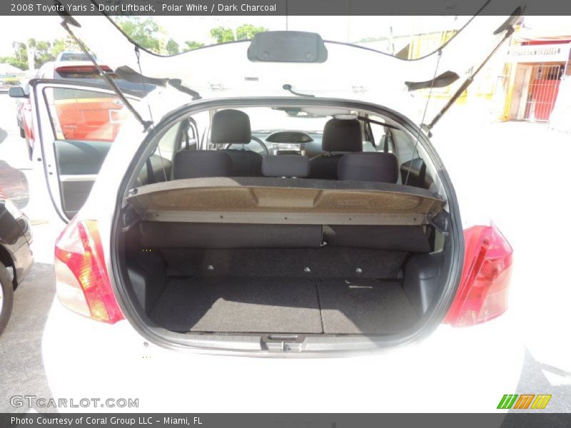 Polar White / Dark Charcoal 2008 Toyota Yaris 3 Door Liftback