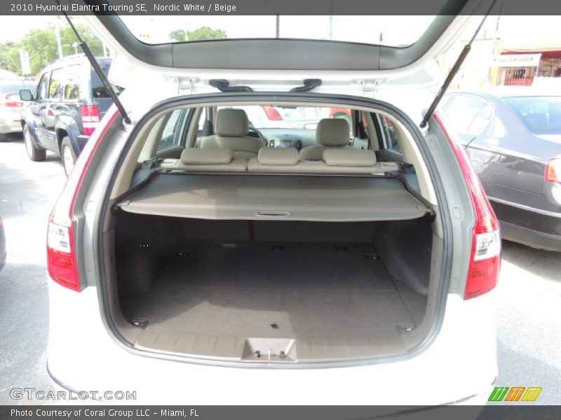 Nordic White / Beige 2010 Hyundai Elantra Touring SE