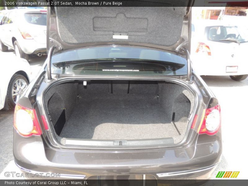 Mocha Brown / Pure Beige 2006 Volkswagen Passat 2.0T Sedan