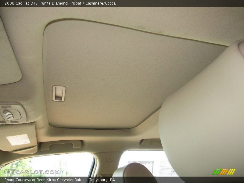 White Diamond Tricoat / Cashmere/Cocoa 2008 Cadillac DTS