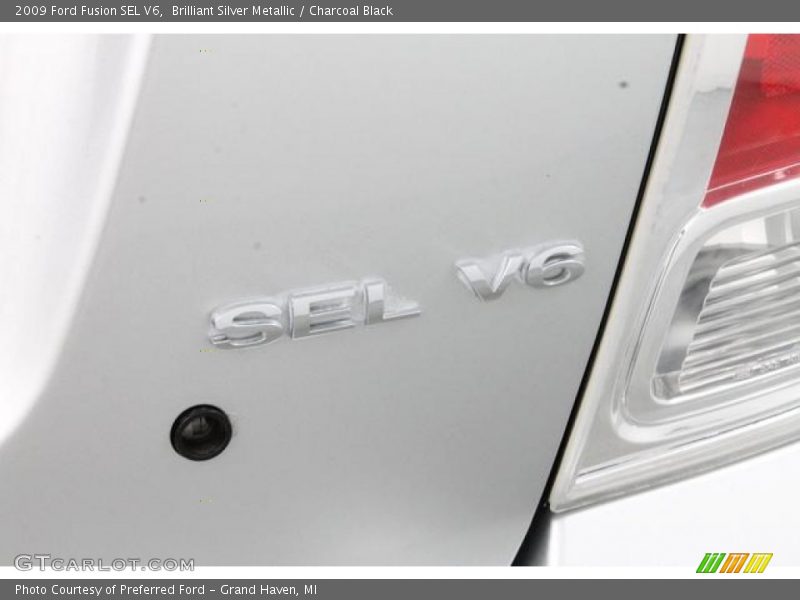 Brilliant Silver Metallic / Charcoal Black 2009 Ford Fusion SEL V6