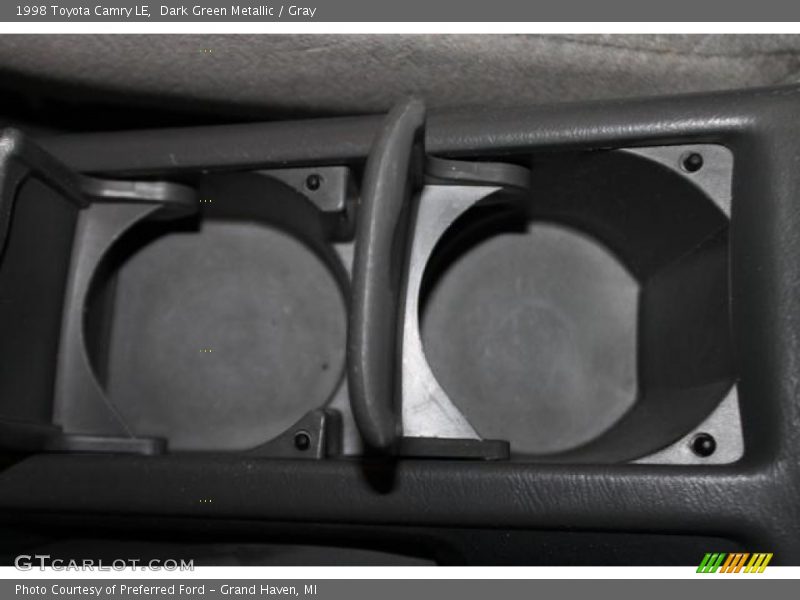 Dark Green Metallic / Gray 1998 Toyota Camry LE