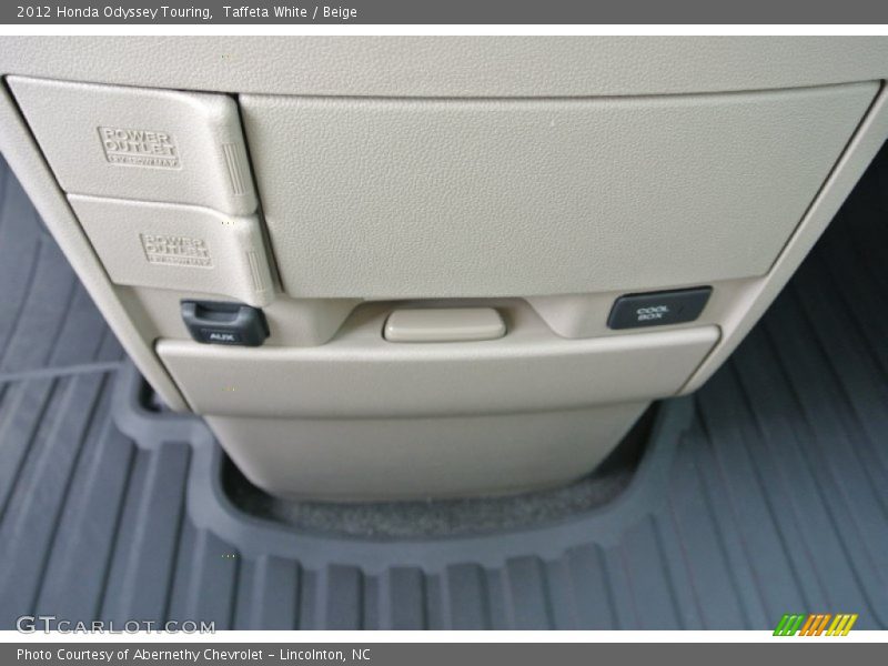 Taffeta White / Beige 2012 Honda Odyssey Touring
