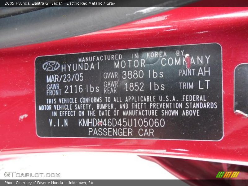 Electric Red Metallic / Gray 2005 Hyundai Elantra GT Sedan