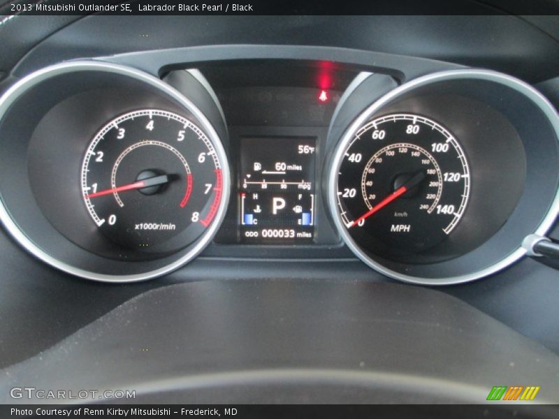 Labrador Black Pearl / Black 2013 Mitsubishi Outlander SE