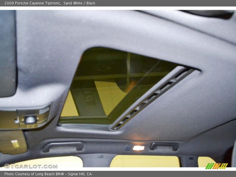 Sand White / Black 2009 Porsche Cayenne Tiptronic