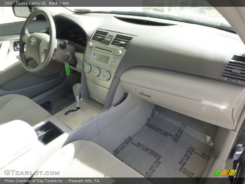 Black / Ash 2007 Toyota Camry LE
