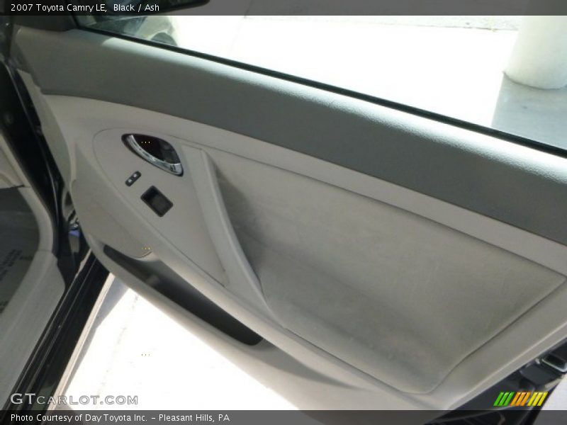 Black / Ash 2007 Toyota Camry LE