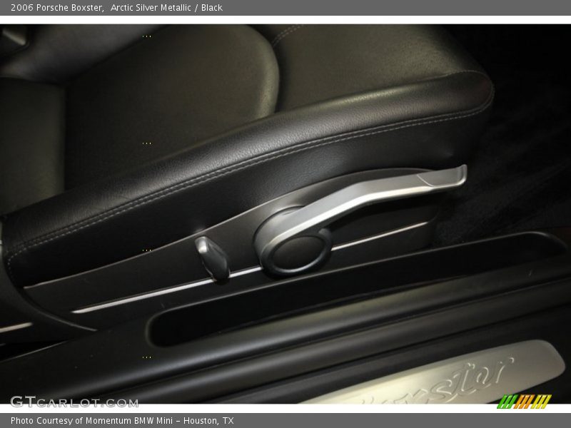 Front Seat of 2006 Boxster 