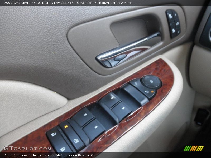 Onyx Black / Ebony/Light Cashmere 2009 GMC Sierra 2500HD SLT Crew Cab 4x4