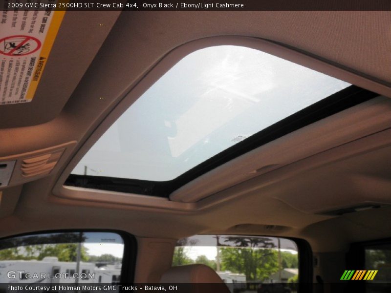 Onyx Black / Ebony/Light Cashmere 2009 GMC Sierra 2500HD SLT Crew Cab 4x4