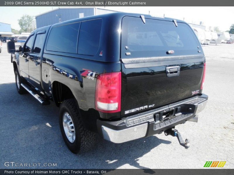 Onyx Black / Ebony/Light Cashmere 2009 GMC Sierra 2500HD SLT Crew Cab 4x4