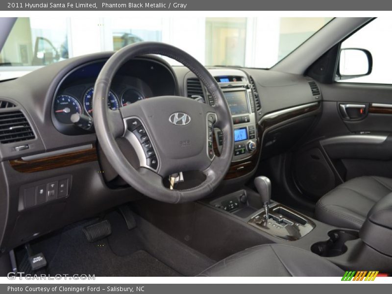 Phantom Black Metallic / Gray 2011 Hyundai Santa Fe Limited