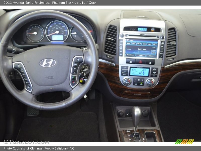 Phantom Black Metallic / Gray 2011 Hyundai Santa Fe Limited