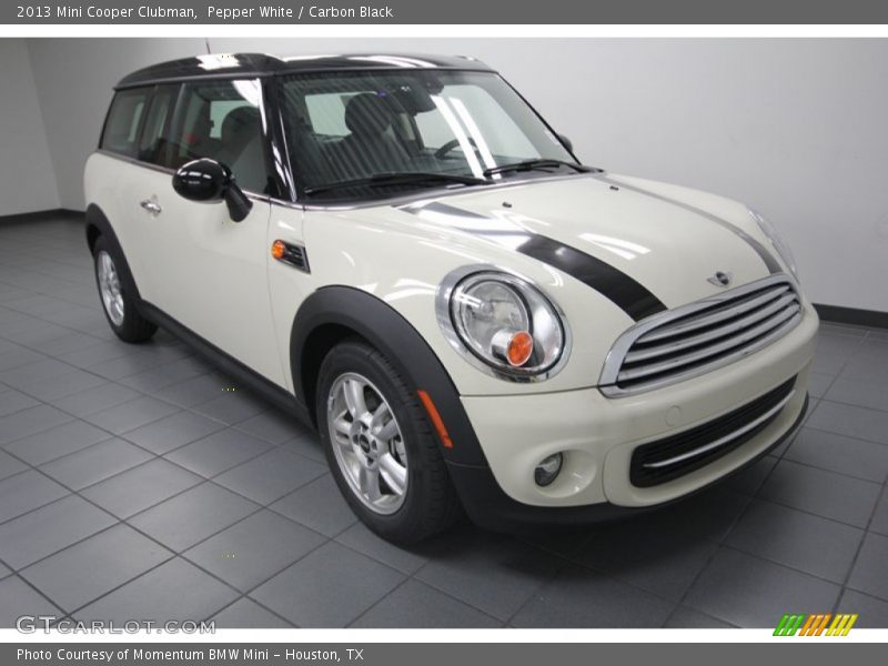 Pepper White / Carbon Black 2013 Mini Cooper Clubman