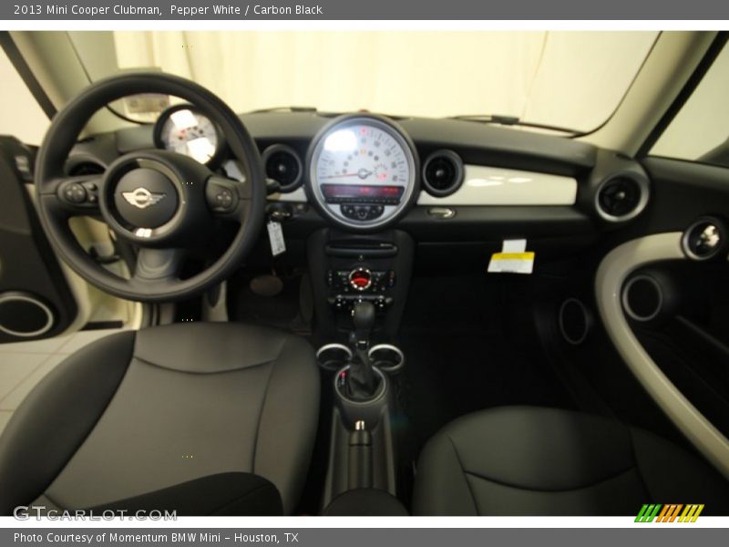 Pepper White / Carbon Black 2013 Mini Cooper Clubman