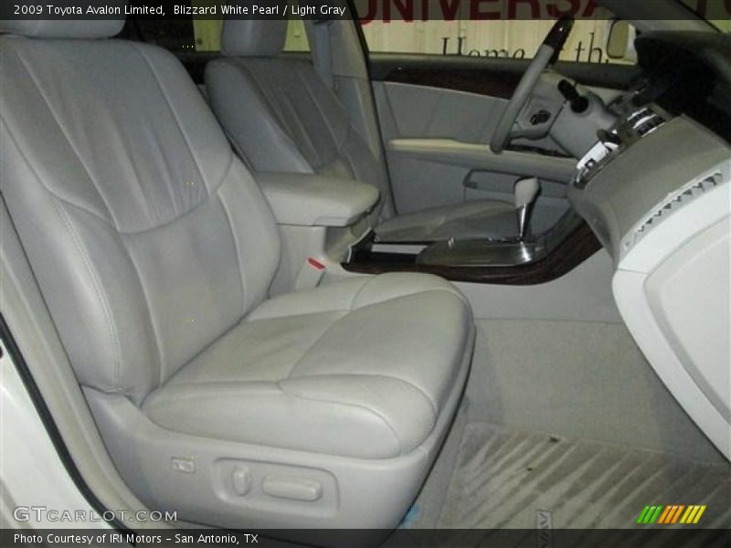 Blizzard White Pearl / Light Gray 2009 Toyota Avalon Limited