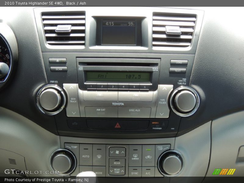 Black / Ash 2010 Toyota Highlander SE 4WD