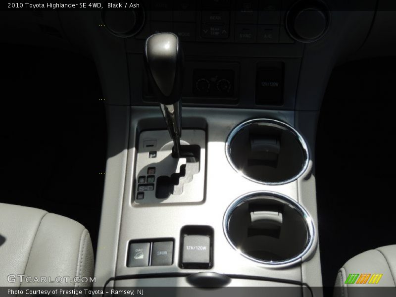 Black / Ash 2010 Toyota Highlander SE 4WD