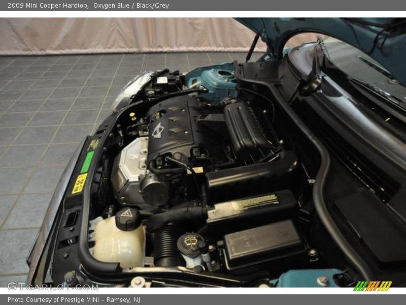 Oxygen Blue / Black/Grey 2009 Mini Cooper Hardtop