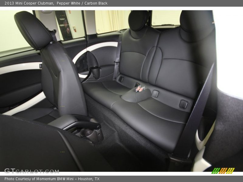Pepper White / Carbon Black 2013 Mini Cooper Clubman