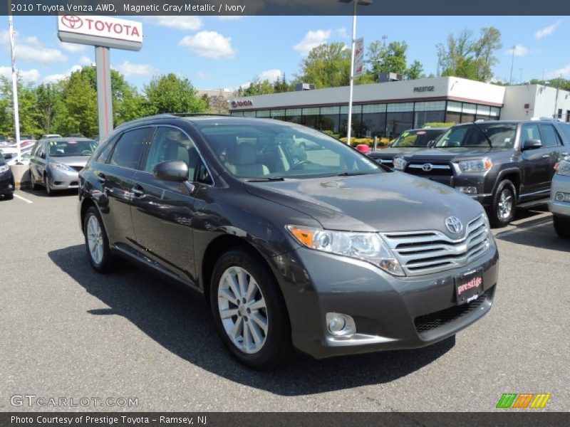 Magnetic Gray Metallic / Ivory 2010 Toyota Venza AWD
