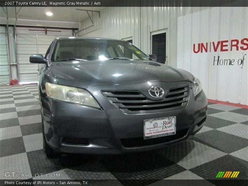 Magnetic Gray Metallic / Ash 2007 Toyota Camry LE