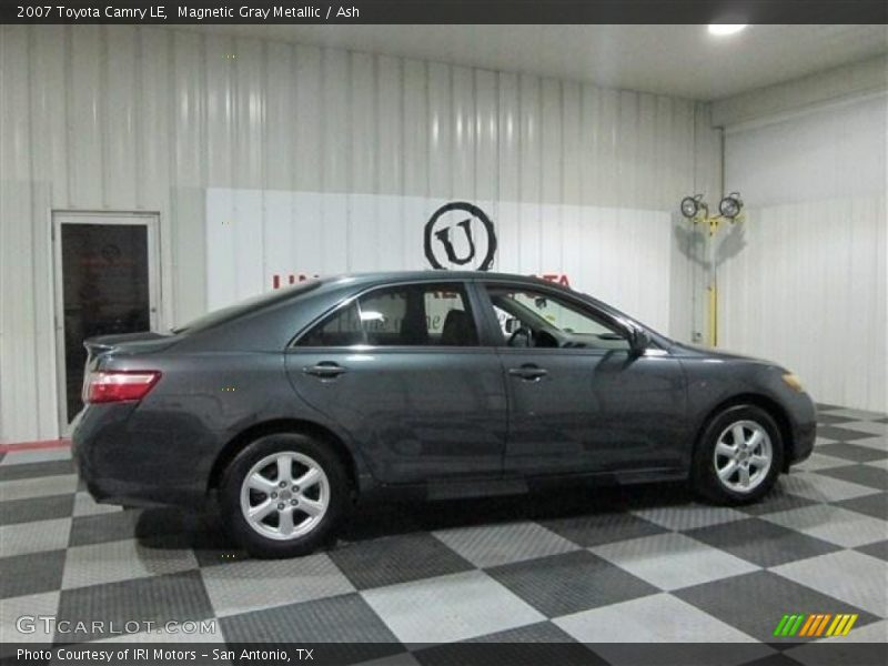 Magnetic Gray Metallic / Ash 2007 Toyota Camry LE