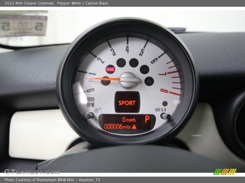 Pepper White / Carbon Black 2013 Mini Cooper Clubman