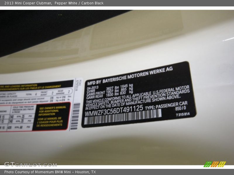 Pepper White / Carbon Black 2013 Mini Cooper Clubman