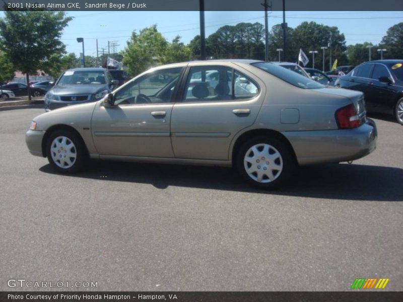 Sandrift Beige / Dusk 2001 Nissan Altima GXE