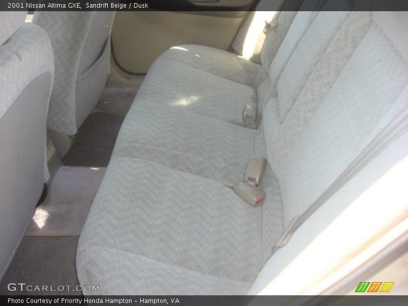 Sandrift Beige / Dusk 2001 Nissan Altima GXE