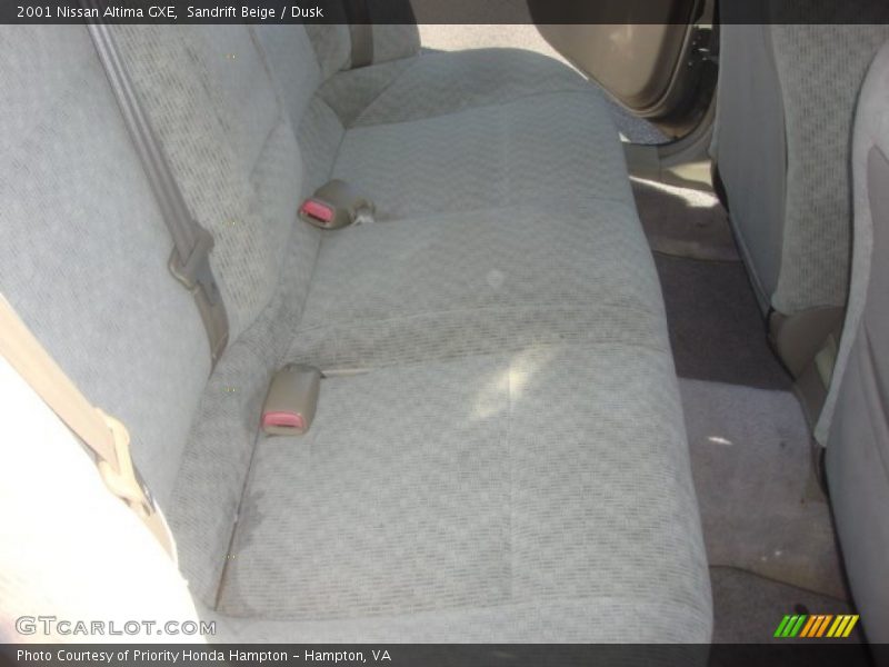 Sandrift Beige / Dusk 2001 Nissan Altima GXE