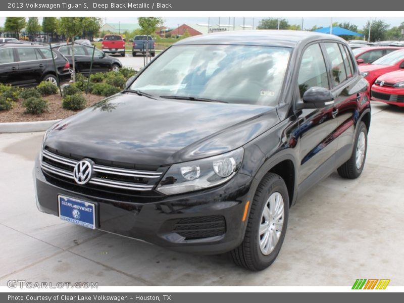 Deep Black Metallic / Black 2013 Volkswagen Tiguan S