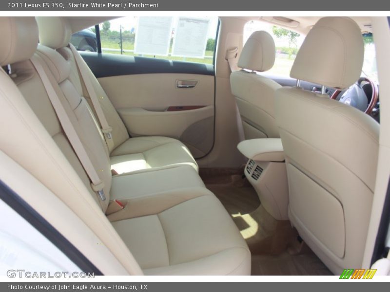 Starfire White Pearl / Parchment 2011 Lexus ES 350